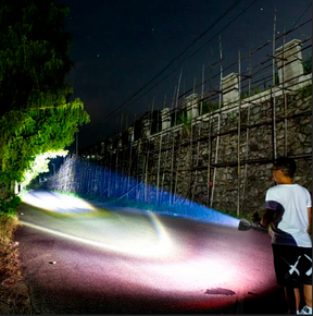 Lanterna Ultra Light [ULTRA POTENTE]